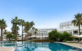 St George Beach Hotel&Spa Resort